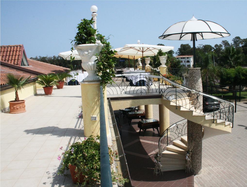 Hotel Miramare Marina di Schiavonea Esterno foto